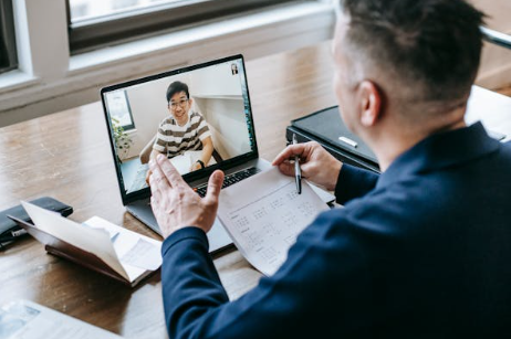 兩人合伙開公司股權(quán)怎么分配比較好,這些技巧你必須知道! 兩人合伙開公司股權(quán)怎么分配比較好,這些技巧你必須知道!