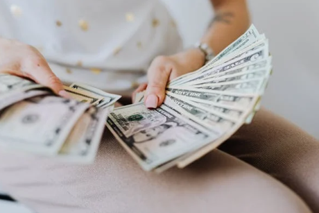 香港公司審計一般要多少錢？一文告訴你！