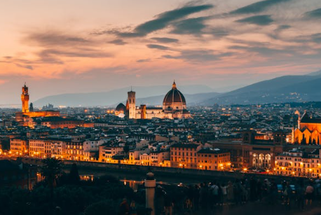 電視廣播節(jié)目制作經(jīng)營(yíng)許可證 電視廣播節(jié)目制作經(jīng)營(yíng)許可證